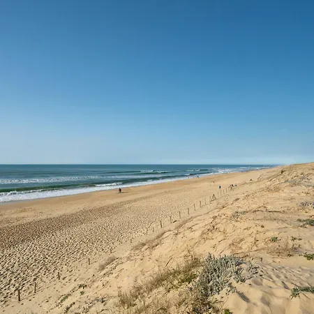 Апартаменты Plage: T2 Mezzanine 2 Etoiles, 4 Pers, Vue Ocean, Parking Inclus - Fr-1-50-86 *